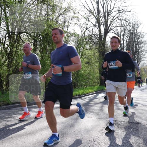 12.04.2026 - 45. Internationalen Wilhelmsburger Insellauf Yannick Fuchs http://msf.ph/oto/9483781 12.04.2026 10:32:51 Laufen 540, 4635, 6794 meine-sportfotos.de
