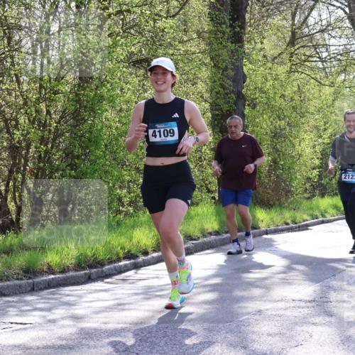 12.04.2026 - 45. Internationalen Wilhelmsburger Insellauf Yannick Fuchs http://msf.ph/oto/9483785 12.04.2026 10:25:32 Laufen 4109, 2123 meine-sportfotos.de