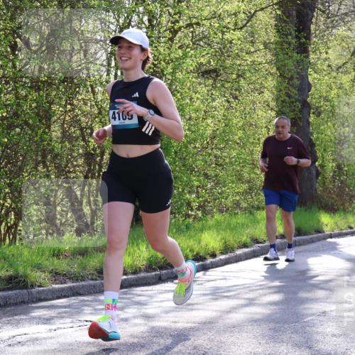12.04.2026 - 45. Internationalen Wilhelmsburger Insellauf Yannick Fuchs http://msf.ph/oto/9483792 12.04.2026 10:25:32 Laufen 4109, 2123 meine-sportfotos.de