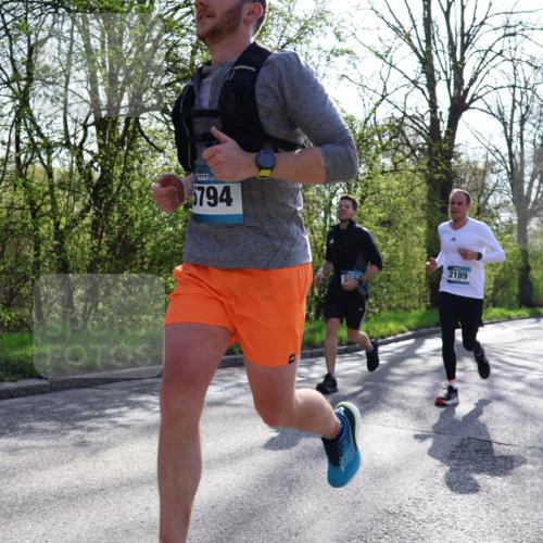 12.04.2026 - 45. Internationalen Wilhelmsburger Insellauf Yannick Fuchs http://msf.ph/oto/9483805 12.04.2026 10:32:52 Laufen 5794, 2189 meine-sportfotos.de