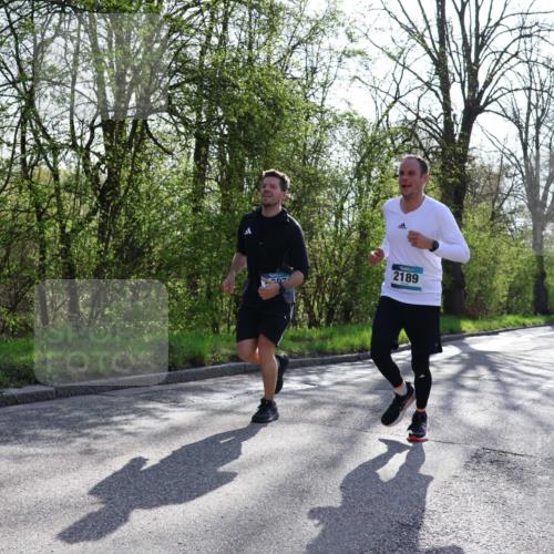 12.04.2026 - 45. Internationalen Wilhelmsburger Insellauf Yannick Fuchs http://msf.ph/oto/9483808 12.04.2026 10:32:53 Laufen 2189 meine-sportfotos.de