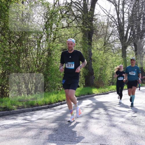 12.04.2026 - 45. Internationalen Wilhelmsburger Insellauf Yannick Fuchs http://msf.ph/oto/9483836 12.04.2026 10:32:57 Laufen 3227, 4333, 3334, 5824 meine-sportfotos.de