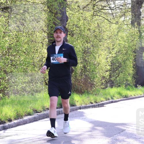 12.04.2026 - 45. Internationalen Wilhelmsburger Insellauf Yannick Fuchs http://msf.ph/oto/9483840 12.04.2026 10:25:38 Laufen 40, 3485 meine-sportfotos.de