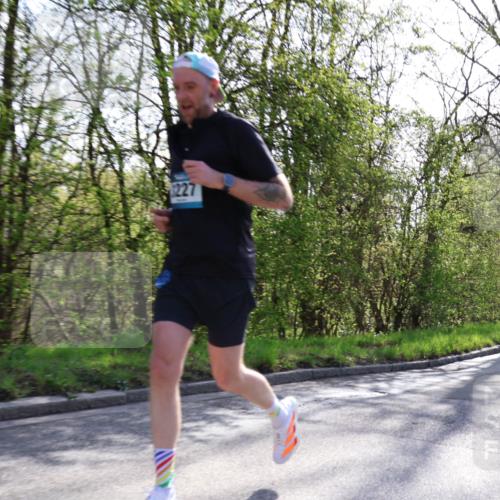 12.04.2026 - 45. Internationalen Wilhelmsburger Insellauf Yannick Fuchs http://msf.ph/oto/9483855 12.04.2026 10:32:58 Laufen 1227, 4333, 3334 meine-sportfotos.de