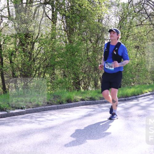 12.04.2026 - 45. Internationalen Wilhelmsburger Insellauf Yannick Fuchs http://msf.ph/oto/9483865 12.04.2026 10:45:43 Laufen 3798 meine-sportfotos.de