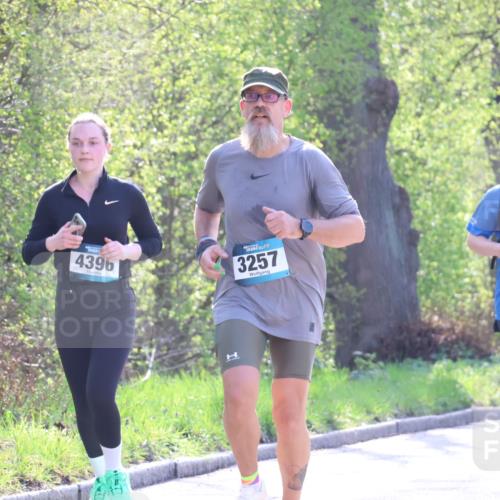 12.04.2026 - 45. Internationalen Wilhelmsburger Insellauf Yannick Fuchs http://msf.ph/oto/9483869 12.04.2026 10:45:46 Laufen 4396, 3257, 4339 meine-sportfotos.de