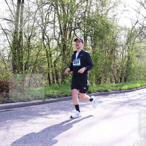 12.04.2026 - 45. Internationalen Wilhelmsburger Insellauf Yannick Fuchs http://msf.ph/oto/9483872 12.04.2026 10:25:40 Laufen 4050 meine-sportfotos.de