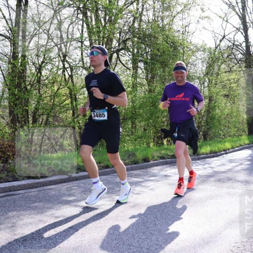 12.04.2026 - 45. Internationalen Wilhelmsburger Insellauf Yannick Fuchs http://msf.ph/oto/9483892 12.04.2026 10:25:45 Laufen 3485 meine-sportfotos.de