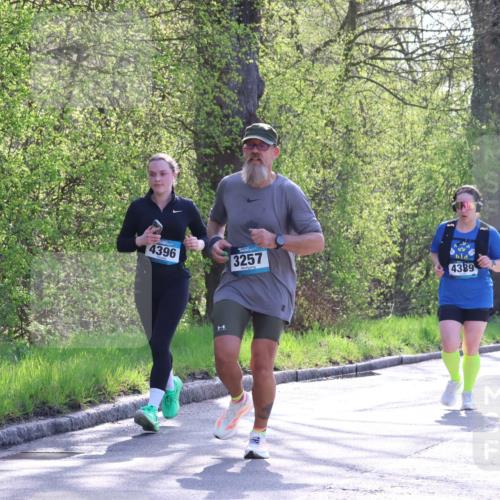 12.04.2026 - 45. Internationalen Wilhelmsburger Insellauf Yannick Fuchs http://msf.ph/oto/9483899 12.04.2026 10:45:48 Laufen 4396, 3257, 4389 meine-sportfotos.de