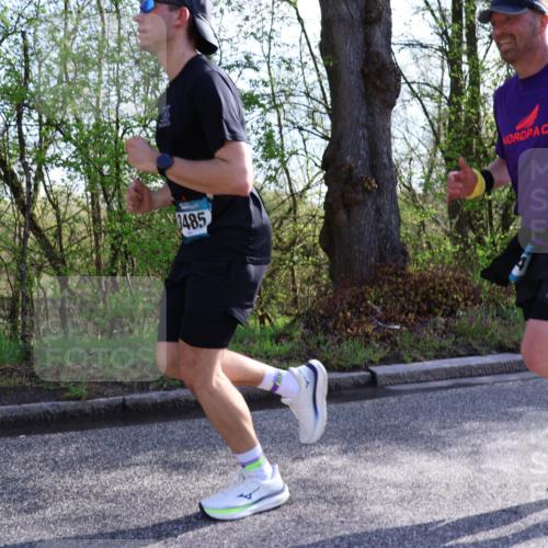 12.04.2026 - 45. Internationalen Wilhelmsburger Insellauf Yannick Fuchs http://msf.ph/oto/9483902 12.04.2026 10:25:46 Laufen 3485 meine-sportfotos.de