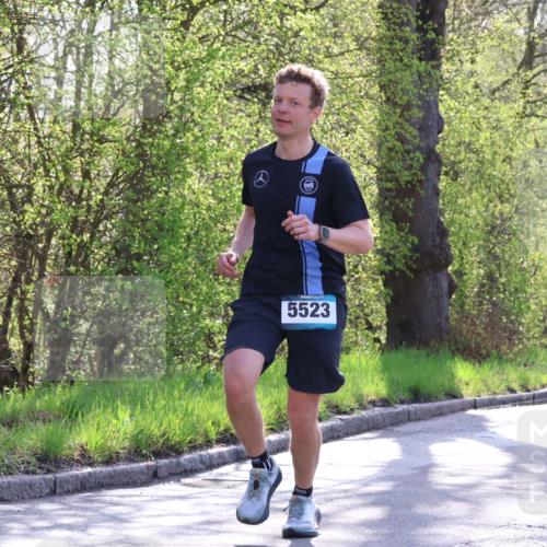 12.04.2026 - 45. Internationalen Wilhelmsburger Insellauf Yannick Fuchs http://msf.ph/oto/9483926 12.04.2026 10:25:52 Laufen 3629, 5523 meine-sportfotos.de