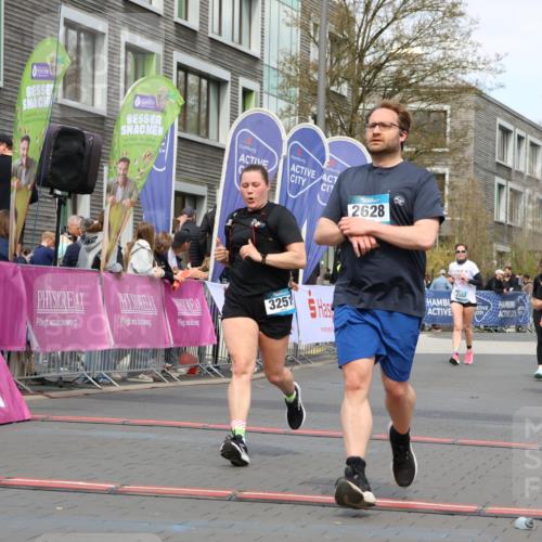 12.04.2026 - 45. Internationalen Wilhelmsburger Insellauf Strokosch-Dieckow http://msf.ph/oto/9483949 12.04.2026 13:22:17 Ziel 3676, 2628, 3251, 5201, 3109, 4404 meine-sportfotos.de