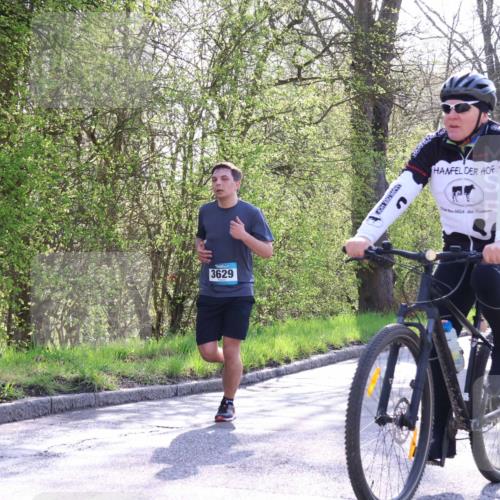 12.04.2026 - 45. Internationalen Wilhelmsburger Insellauf Yannick Fuchs http://msf.ph/oto/9483952 12.04.2026 10:25:55 Laufen 3629 meine-sportfotos.de