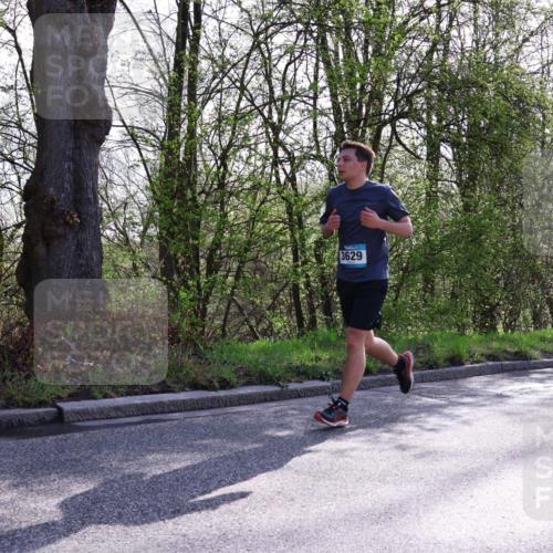 12.04.2026 - 45. Internationalen Wilhelmsburger Insellauf Yannick Fuchs http://msf.ph/oto/9483970 12.04.2026 10:25:56 Laufen 3629 meine-sportfotos.de