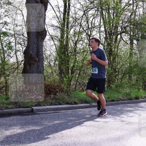12.04.2026 - 45. Internationalen Wilhelmsburger Insellauf Yannick Fuchs http://msf.ph/oto/9483973 12.04.2026 10:25:57 Laufen 3629 meine-sportfotos.de