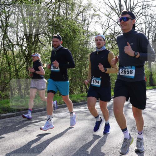 12.04.2026 - 45. Internationalen Wilhelmsburger Insellauf Yannick Fuchs http://msf.ph/oto/9483981 12.04.2026 10:33:05 Laufen 2102, 104, 2656 meine-sportfotos.de