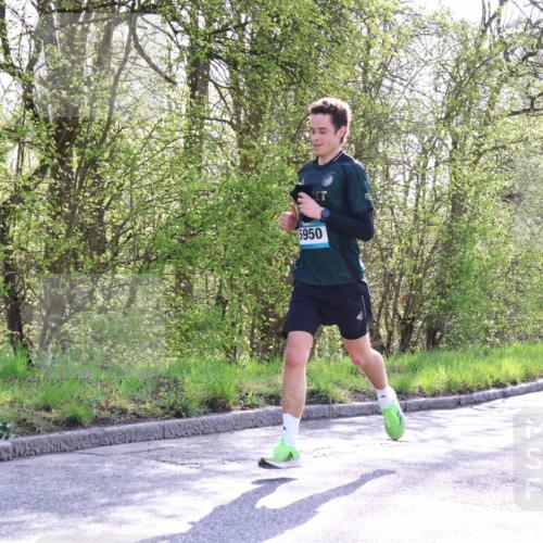 12.04.2026 - 45. Internationalen Wilhelmsburger Insellauf Yannick Fuchs http://msf.ph/oto/9483995 12.04.2026 10:25:59 Laufen 5950, 2192 meine-sportfotos.de