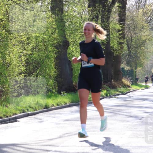 12.04.2026 - 45. Internationalen Wilhelmsburger Insellauf Yannick Fuchs http://msf.ph/oto/9484020 12.04.2026 10:33:12 Laufen 5760, 3747 meine-sportfotos.de