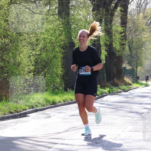 12.04.2026 - 45. Internationalen Wilhelmsburger Insellauf Yannick Fuchs http://msf.ph/oto/9484022 12.04.2026 10:33:12 Laufen 576, 3747 meine-sportfotos.de