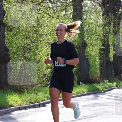 12.04.2026 - 45. Internationalen Wilhelmsburger Insellauf Yannick Fuchs http://msf.ph/oto/9484033 12.04.2026 10:33:13 Laufen 5 meine-sportfotos.de