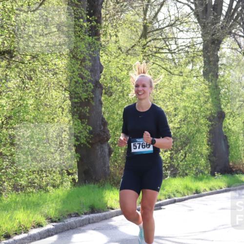12.04.2026 - 45. Internationalen Wilhelmsburger Insellauf Yannick Fuchs http://msf.ph/oto/9484037 12.04.2026 10:33:13 Laufen 5766 meine-sportfotos.de
