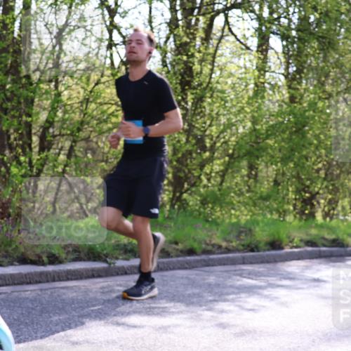 12.04.2026 - 45. Internationalen Wilhelmsburger Insellauf Yannick Fuchs http://msf.ph/oto/9484038 12.04.2026 10:26:02 Laufen  meine-sportfotos.de
