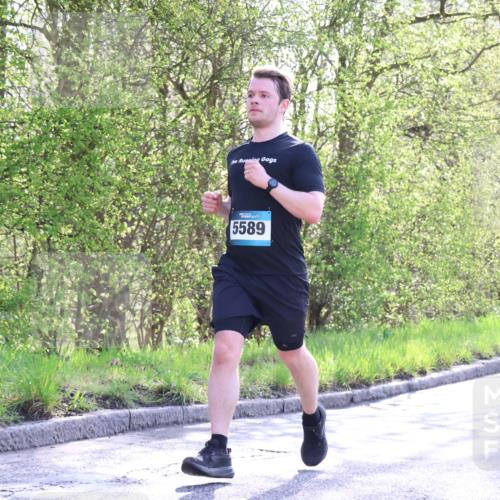 12.04.2026 - 45. Internationalen Wilhelmsburger Insellauf Yannick Fuchs http://msf.ph/oto/9484042 12.04.2026 10:26:03 Laufen 5589 meine-sportfotos.de