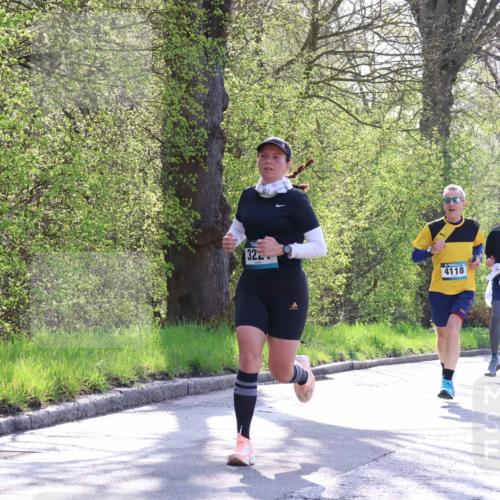 12.04.2026 - 45. Internationalen Wilhelmsburger Insellauf Yannick Fuchs http://msf.ph/oto/9484063 12.04.2026 10:26:06 Laufen 32, 4118, 3786, 2446 meine-sportfotos.de