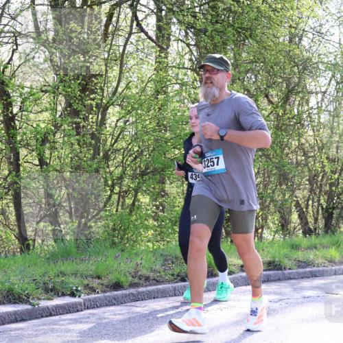 12.04.2026 - 45. Internationalen Wilhelmsburger Insellauf Yannick Fuchs http://msf.ph/oto/9484076 12.04.2026 10:45:51 Laufen 43, 3257 meine-sportfotos.de