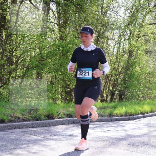 12.04.2026 - 45. Internationalen Wilhelmsburger Insellauf Yannick Fuchs http://msf.ph/oto/9484089 12.04.2026 10:26:08 Laufen 3221 meine-sportfotos.de