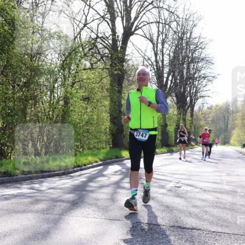 12.04.2026 - 45. Internationalen Wilhelmsburger Insellauf Yannick Fuchs http://msf.ph/oto/9484112 12.04.2026 10:33:24 Laufen 3747 meine-sportfotos.de