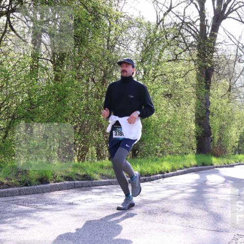12.04.2026 - 45. Internationalen Wilhelmsburger Insellauf Yannick Fuchs http://msf.ph/oto/9484120 12.04.2026 10:26:11 Laufen 378 meine-sportfotos.de