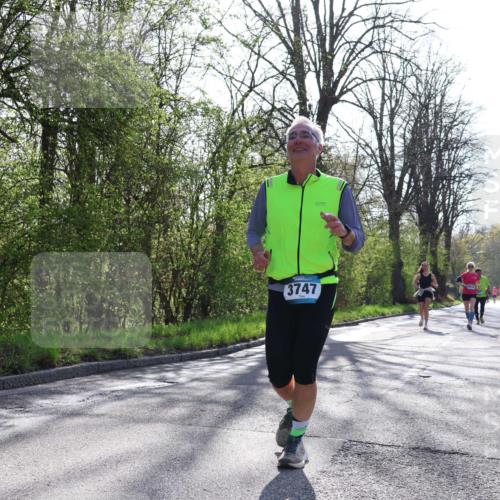 12.04.2026 - 45. Internationalen Wilhelmsburger Insellauf Yannick Fuchs http://msf.ph/oto/9484121 12.04.2026 10:33:24 Laufen 3747 meine-sportfotos.de