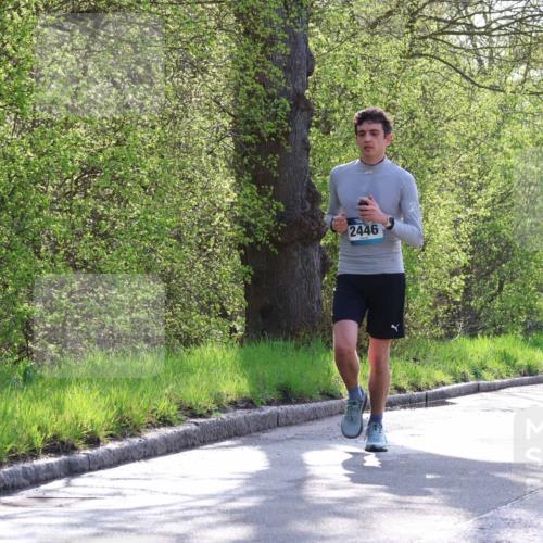 12.04.2026 - 45. Internationalen Wilhelmsburger Insellauf Yannick Fuchs http://msf.ph/oto/9484137 12.04.2026 10:26:14 Laufen 2446, 3230 meine-sportfotos.de
