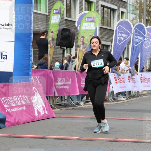 12.04.2026 - 45. Internationalen Wilhelmsburger Insellauf Strokosch-Dieckow http://msf.ph/oto/9484138 12.04.2026 13:22:00 Ziel 4800, 4047, 2175, 3402 meine-sportfotos.de