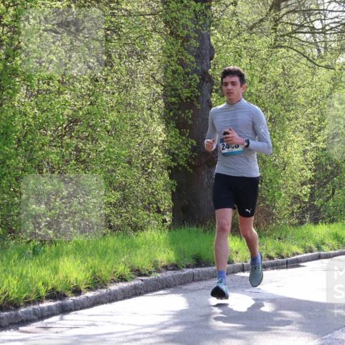 12.04.2026 - 45. Internationalen Wilhelmsburger Insellauf Yannick Fuchs http://msf.ph/oto/9484140 12.04.2026 10:26:14 Laufen 24, 0, 32 meine-sportfotos.de