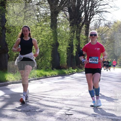 12.04.2026 - 45. Internationalen Wilhelmsburger Insellauf Yannick Fuchs http://msf.ph/oto/9484152 12.04.2026 10:33:27 Laufen 4906 meine-sportfotos.de