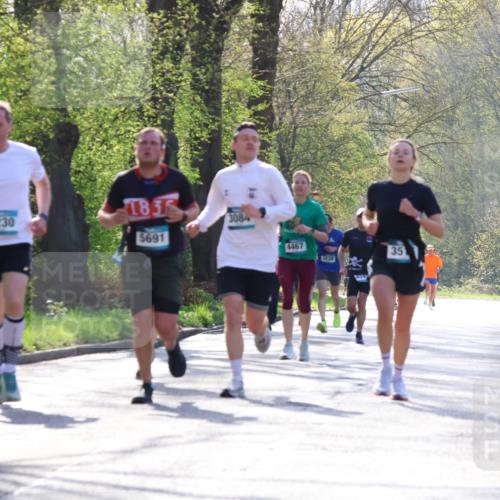 12.04.2026 - 45. Internationalen Wilhelmsburger Insellauf Yannick Fuchs http://msf.ph/oto/9484172 12.04.2026 10:26:18 Laufen 1836, 3230, 3084, 5691, 4467, 3238, 35 meine-sportfotos.de
