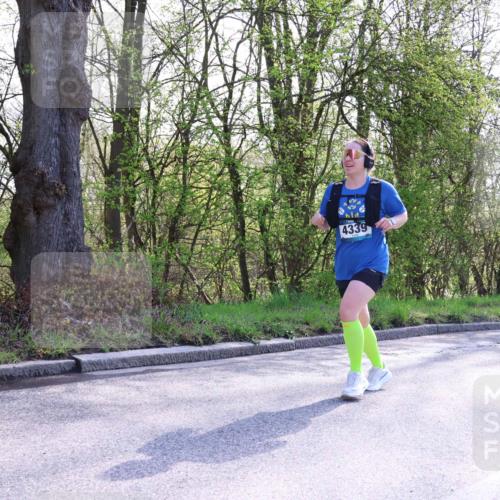 12.04.2026 - 45. Internationalen Wilhelmsburger Insellauf Yannick Fuchs http://msf.ph/oto/9484192 12.04.2026 10:45:53 Laufen 4339 meine-sportfotos.de