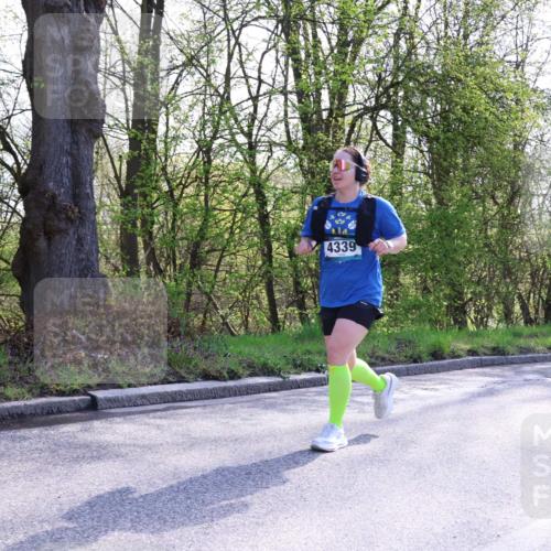 12.04.2026 - 45. Internationalen Wilhelmsburger Insellauf Yannick Fuchs http://msf.ph/oto/9484194 12.04.2026 10:45:53 Laufen 4339 meine-sportfotos.de