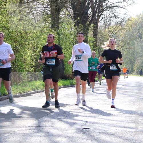 12.04.2026 - 45. Internationalen Wilhelmsburger Insellauf Yannick Fuchs http://msf.ph/oto/9484195 12.04.2026 10:26:19 Laufen 323, 18, 5691, 3084, 4467, 3516 meine-sportfotos.de