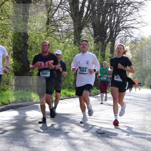12.04.2026 - 45. Internationalen Wilhelmsburger Insellauf Yannick Fuchs http://msf.ph/oto/9484209 12.04.2026 10:26:20 Laufen 3230, 183, 5691, 3084, 4467, 351 meine-sportfotos.de