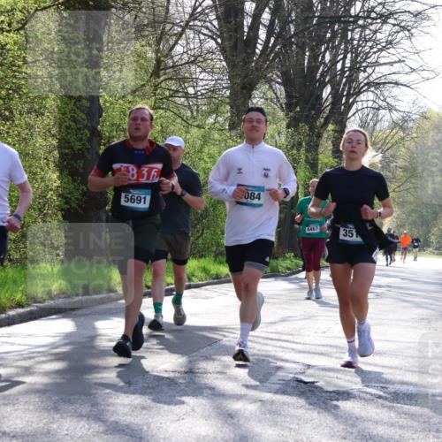 12.04.2026 - 45. Internationalen Wilhelmsburger Insellauf Yannick Fuchs http://msf.ph/oto/9484211 12.04.2026 10:26:20 Laufen 3230, 836, 5691, 084, 4467, 35 meine-sportfotos.de