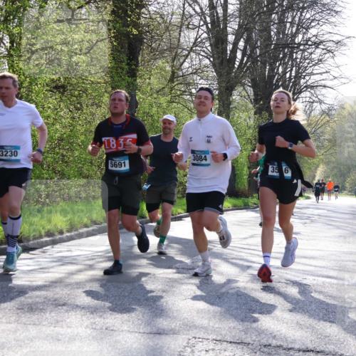 12.04.2026 - 45. Internationalen Wilhelmsburger Insellauf Yannick Fuchs http://msf.ph/oto/9484218 12.04.2026 10:26:21 Laufen 3230, 183, 5691, 3084, 35, 6 meine-sportfotos.de