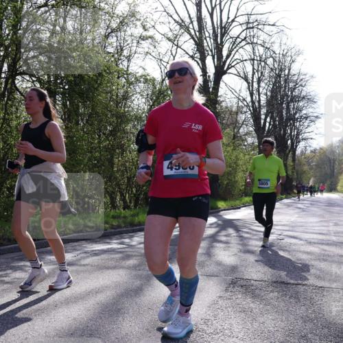 12.04.2026 - 45. Internationalen Wilhelmsburger Insellauf Yannick Fuchs http://msf.ph/oto/9484223 12.04.2026 10:33:29 Laufen 4926, 5805 meine-sportfotos.de
