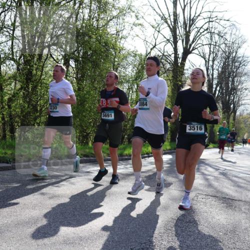 12.04.2026 - 45. Internationalen Wilhelmsburger Insellauf Yannick Fuchs http://msf.ph/oto/9484232 12.04.2026 10:26:22 Laufen 3230, 183, 5691, 3084, 3516, 4467 meine-sportfotos.de