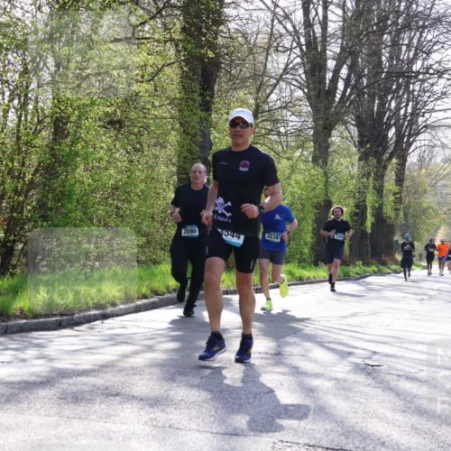 12.04.2026 - 45. Internationalen Wilhelmsburger Insellauf Yannick Fuchs http://msf.ph/oto/9484273 12.04.2026 10:26:27 Laufen 2090, 2562, 3238, 944 meine-sportfotos.de