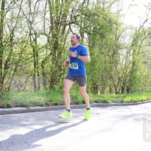 12.04.2026 - 45. Internationalen Wilhelmsburger Insellauf Yannick Fuchs http://msf.ph/oto/9484317 12.04.2026 10:26:31 Laufen 3238 meine-sportfotos.de