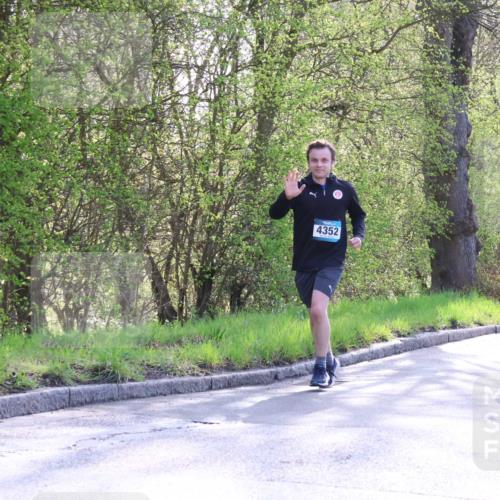 12.04.2026 - 45. Internationalen Wilhelmsburger Insellauf Yannick Fuchs http://msf.ph/oto/9484337 12.04.2026 10:45:57 Laufen 4352, 28, 3754 meine-sportfotos.de