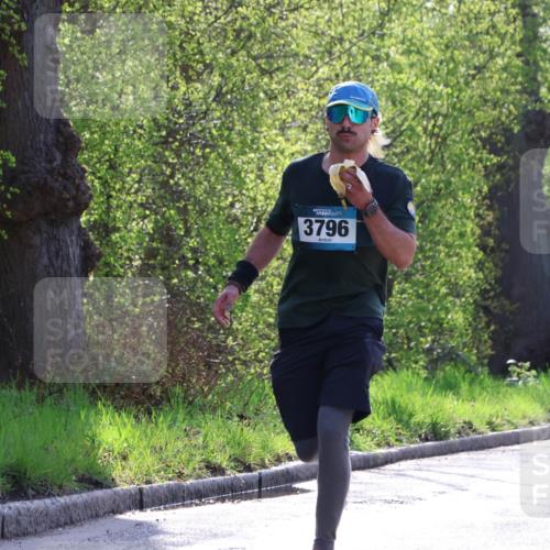 12.04.2026 - 45. Internationalen Wilhelmsburger Insellauf Yannick Fuchs http://msf.ph/oto/9484350 12.04.2026 10:26:35 Laufen 3796 meine-sportfotos.de
